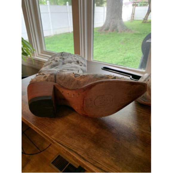 Dan Post Women’s Denim And Lizard Distressed Cowboy Boots Size 7.5 - Picture 5 of 15